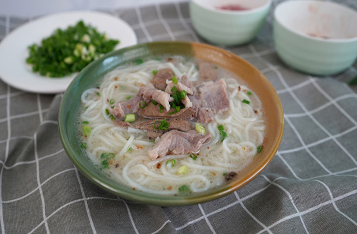 长白原味汤粉王培训